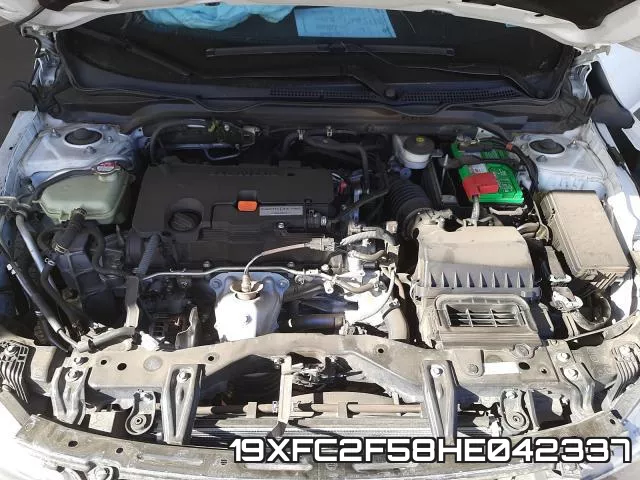 19XFC2F58HE042337_7.webp