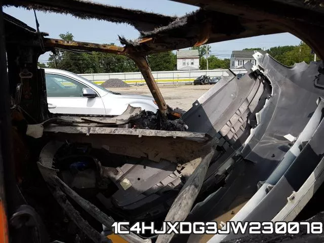 1C4HJXDG3JW230078_5.webp