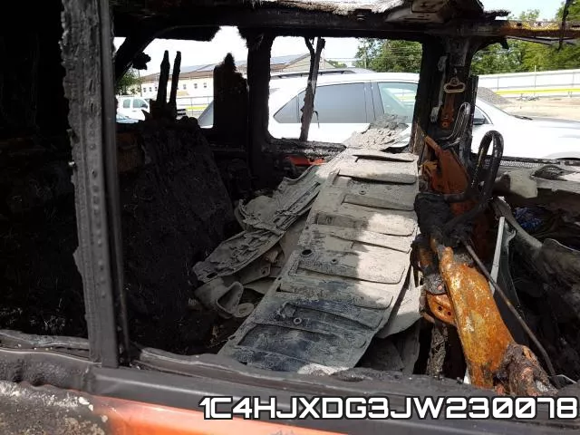 1C4HJXDG3JW230078_6.webp