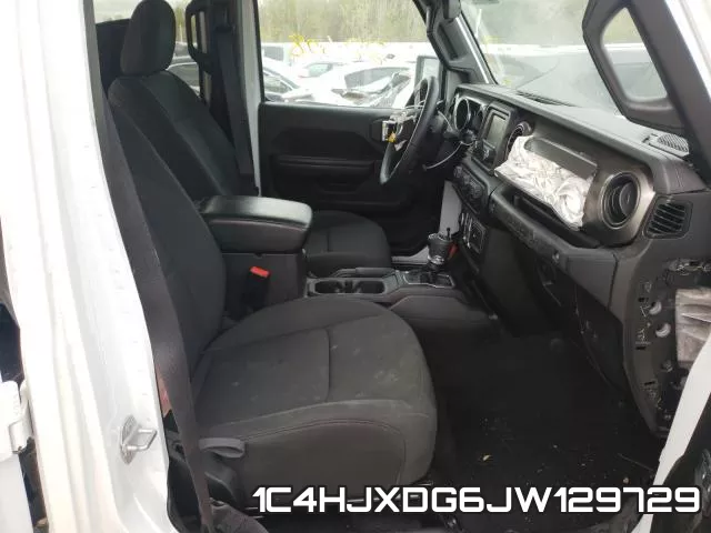 1C4HJXDG6JW129729_5.webp