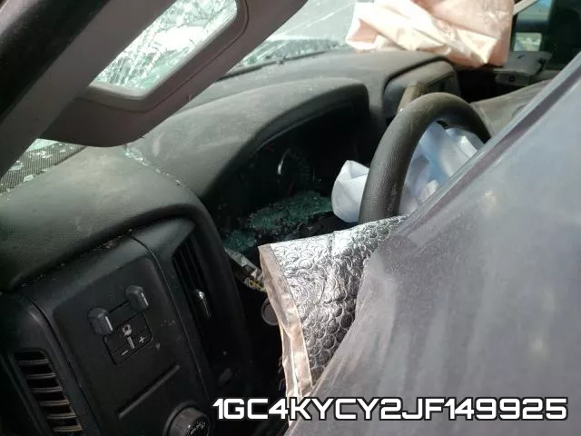 1GC4KYCY2JF149925_8.webp