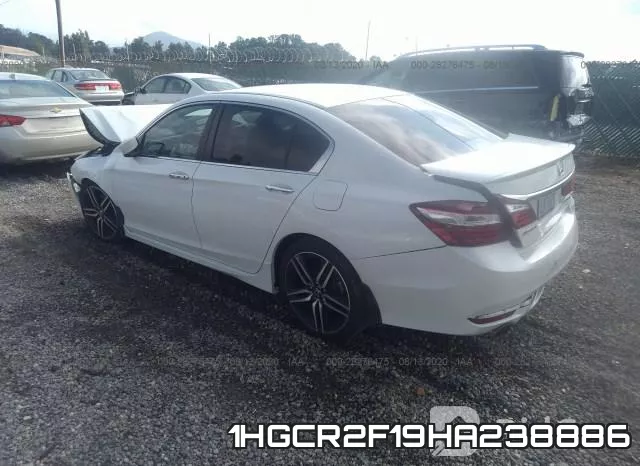 1HGCR2F19HA238886_3.webp