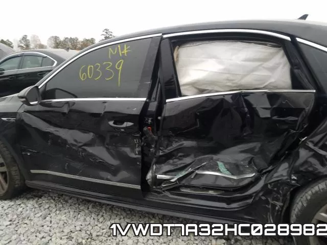 1VWDT7A32HC028982_9.webp