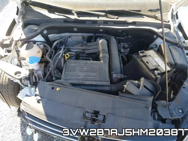 3VW2B7AJ5HM203877_7.webp