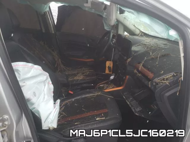 MAJ6P1CL5JC160219_5.webp