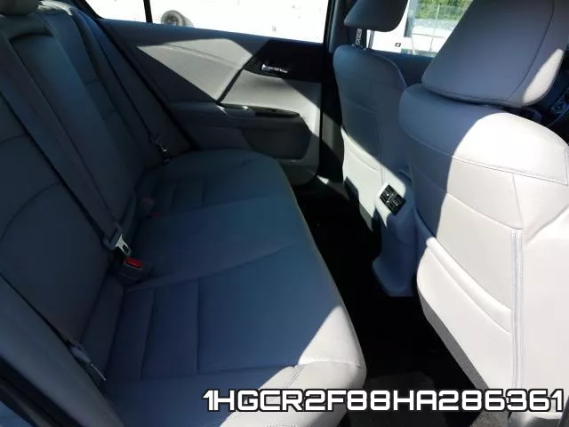1HGCR2F88HA286361_6.webp