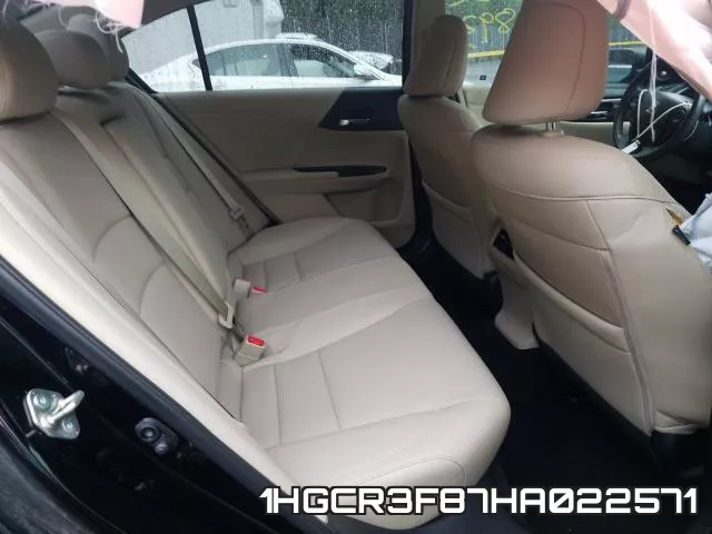 1HGCR3F87HA022571
