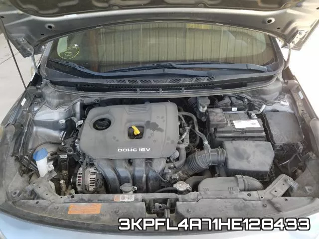 3KPFL4A71HE128433_7.webp