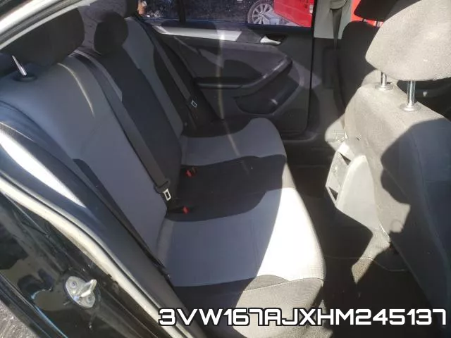 3VW167AJXHM245137_6.webp