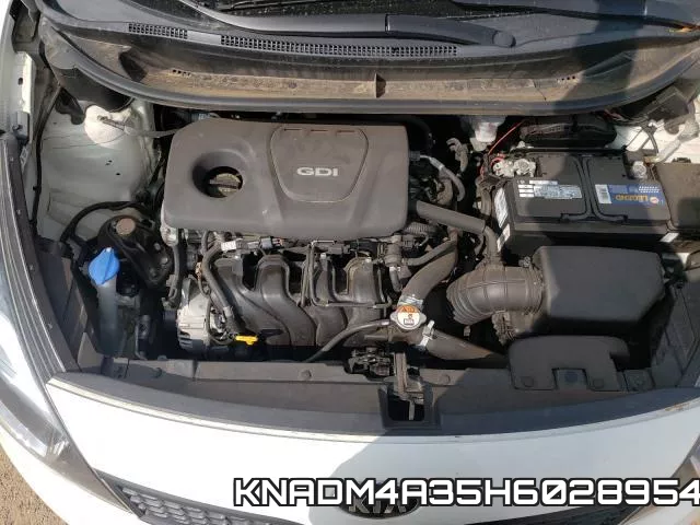 KNADM4A35H6028954_7.webp