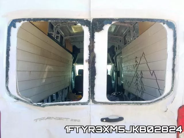 1FTYR3XM5JKB02824_6.webp