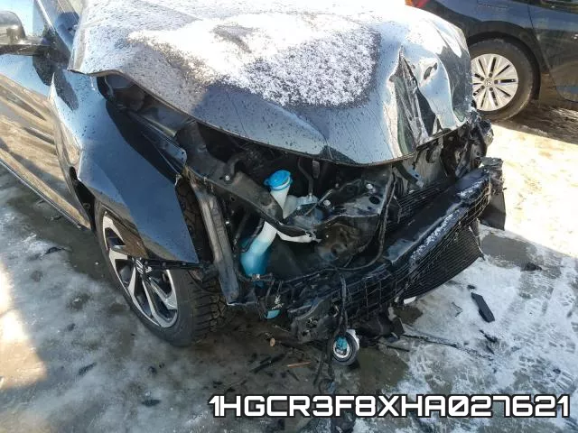 1HGCR3F8XHA027621_9.webp
