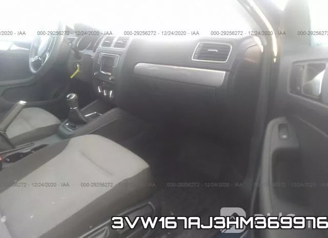 3VW167AJ3HM369976