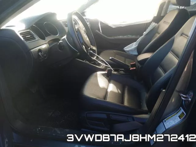 3VWDB7AJ8HM272412