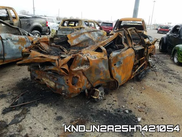 KNDJN2A25H7421054_4.webp