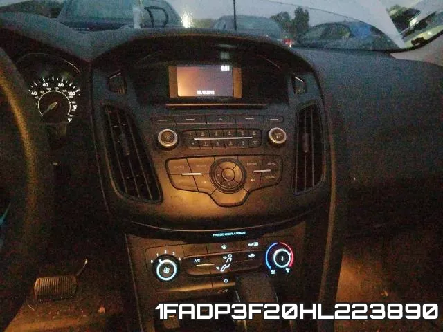 1FADP3F20HL223890_9.webp