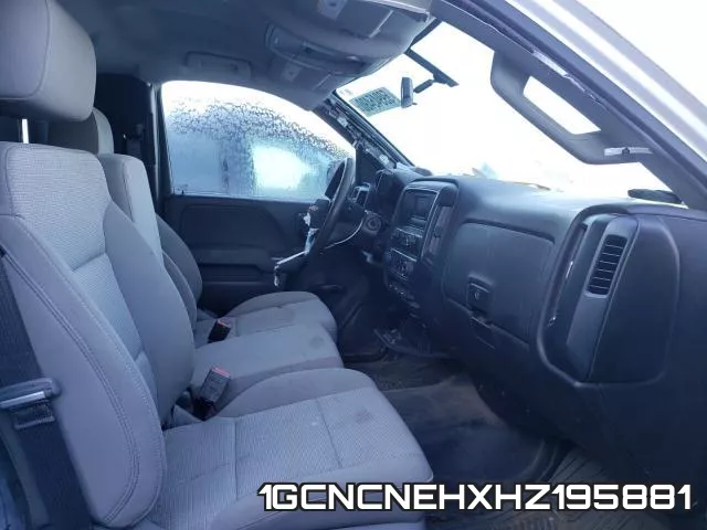 1GCNCNEHXHZ195881_5.webp