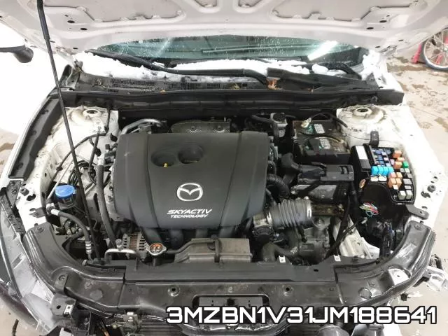 3MZBN1V31JM188641_7.webp