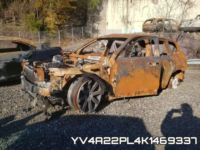 YV4A22PL4K1469337_2.webp