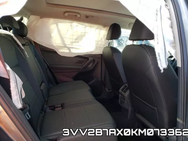 3VV2B7AX0KM073362_6.webp