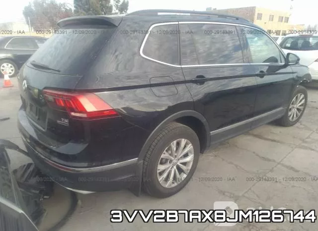 3VV2B7AX8JM126744