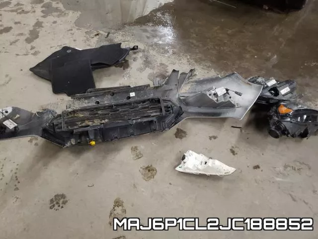 MAJ6P1CL2JC188852