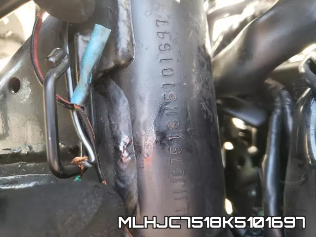 MLHJC7518K5101697_10.webp