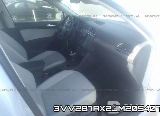 3VV2B7AX2JM205407_5.webp