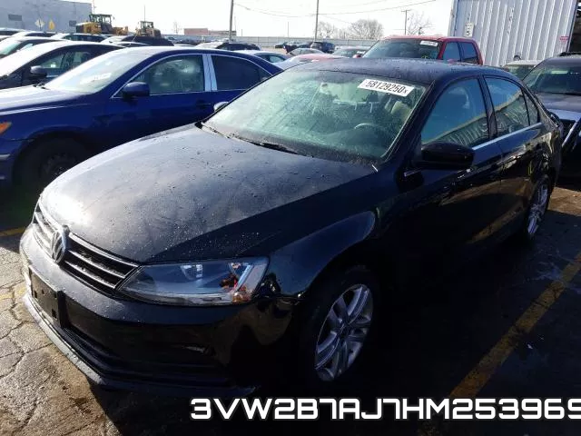 3VW2B7AJ7HM253969_2.webp