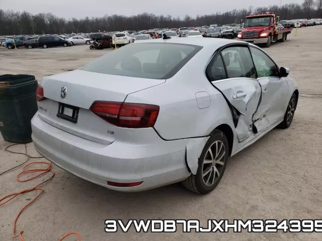 3VWDB7AJXHM324395_4.webp