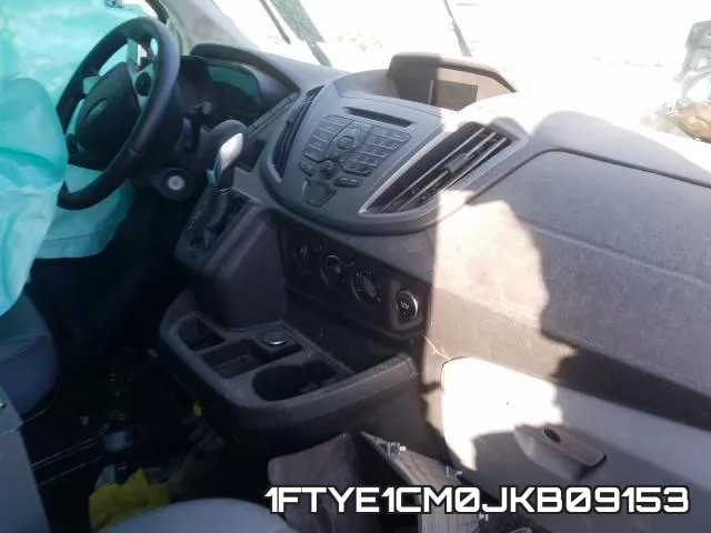 1FTYE1CM0JKB09153_9.webp