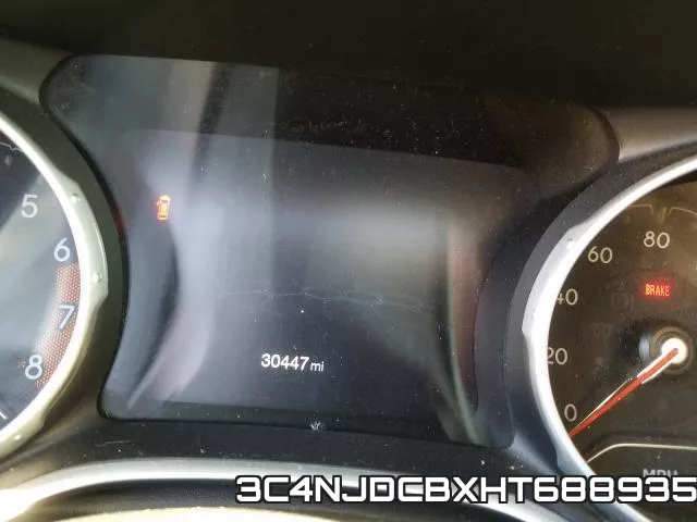 3C4NJDCBXHT688935_8.webp