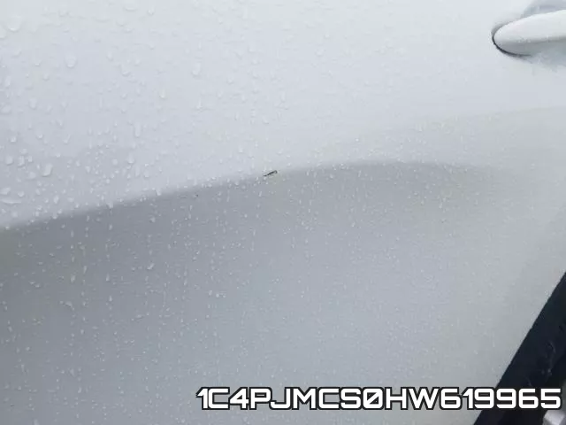 1C4PJMCS0HW619965_9.webp
