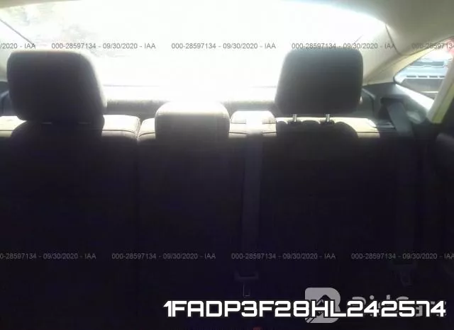 1FADP3F28HL242574_8.webp