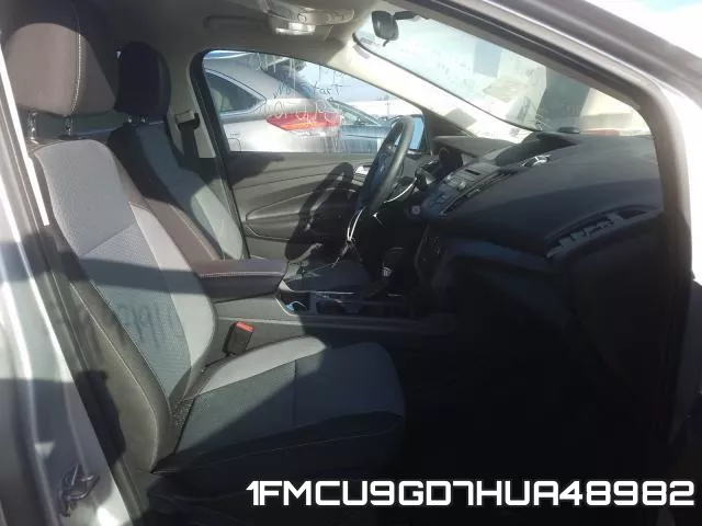 1FMCU9GD7HUA48982_5.webp