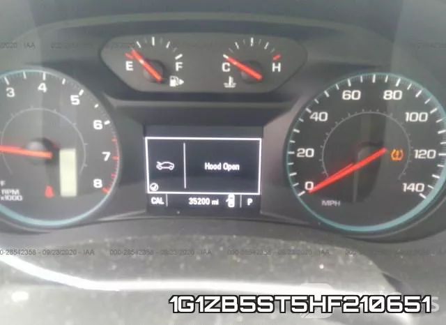 1G1ZB5ST5HF210651