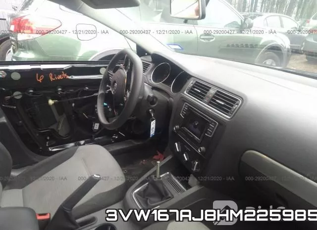 3VW167AJ8HM225985