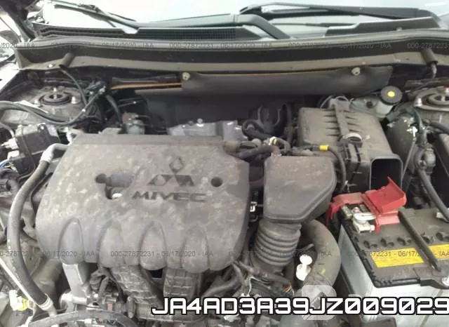 JA4AD3A39JZ009029_10.webp