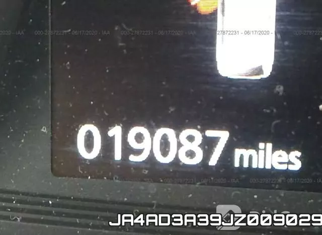 JA4AD3A39JZ009029_7.webp