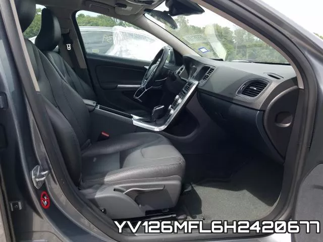 YV126MFL6H2420677_5.webp