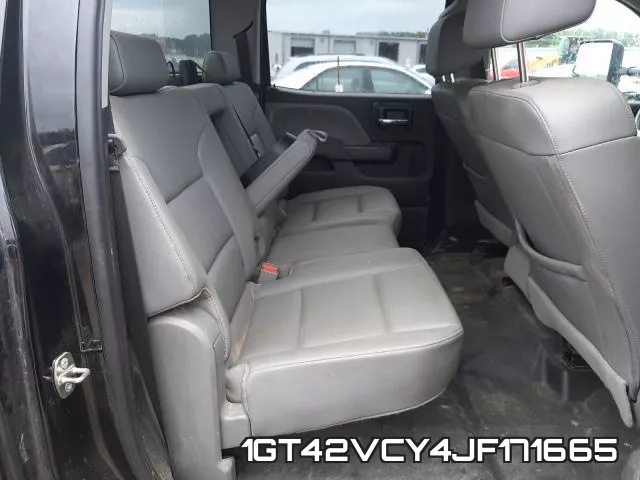 1GT42VCY4JF171665_6.webp