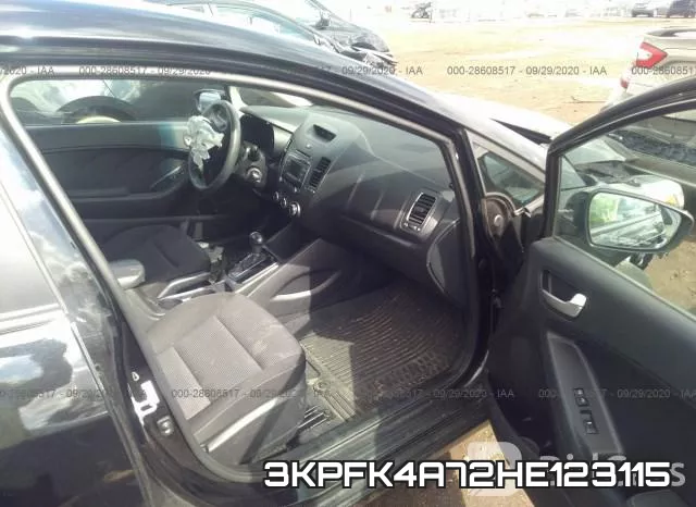 3KPFK4A72HE123115_5.webp