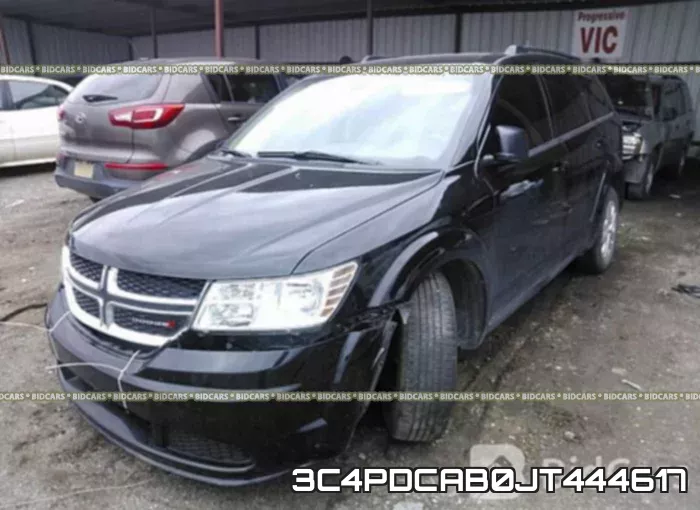 3C4PDCAB0JT444617_2.webp