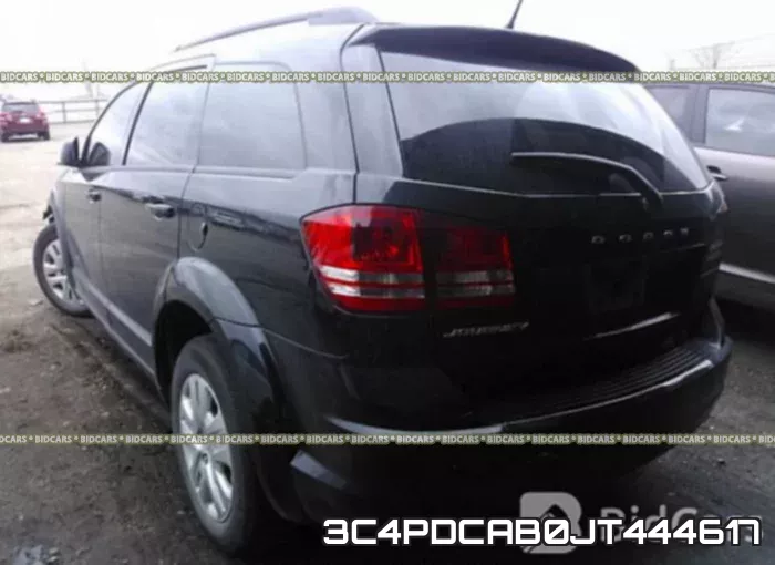 3C4PDCAB0JT444617_3.webp
