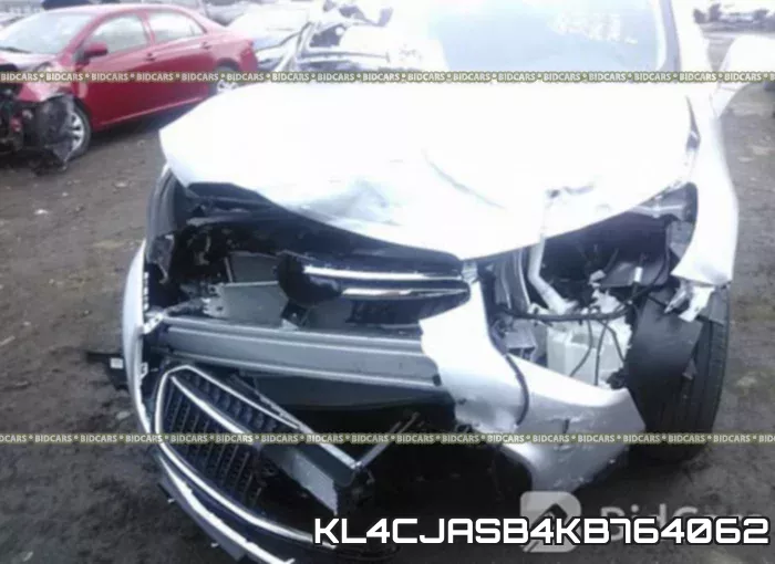 KL4CJASB4KB764062_6.webp