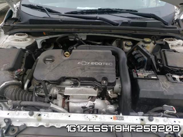 1G1ZE5ST9HF258208