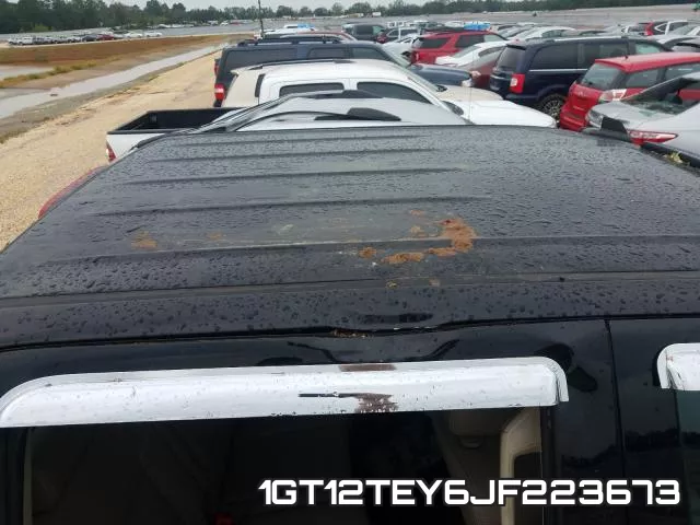 1GT12TEY6JF223673_9.webp