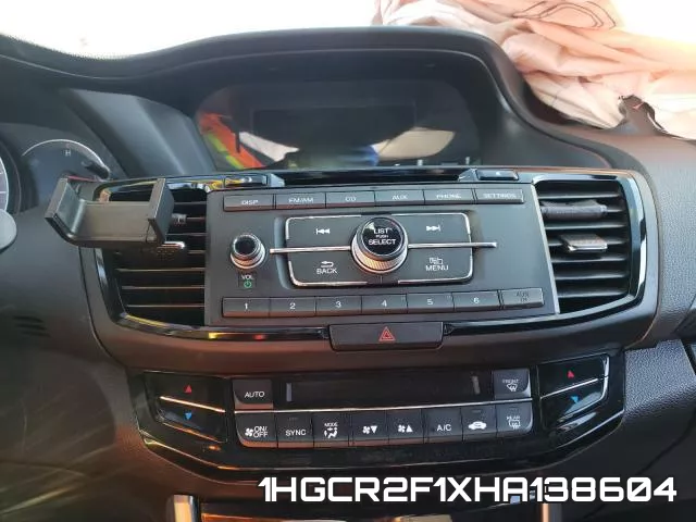 1HGCR2F1XHA138604_9.webp