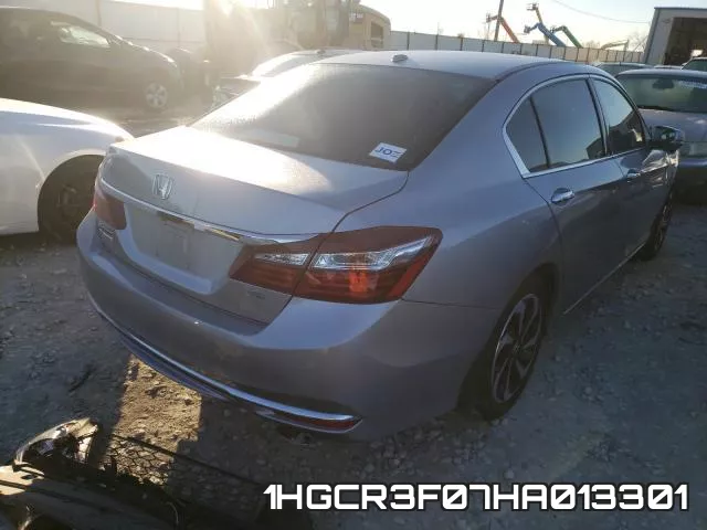 1HGCR3F07HA013301_4.webp