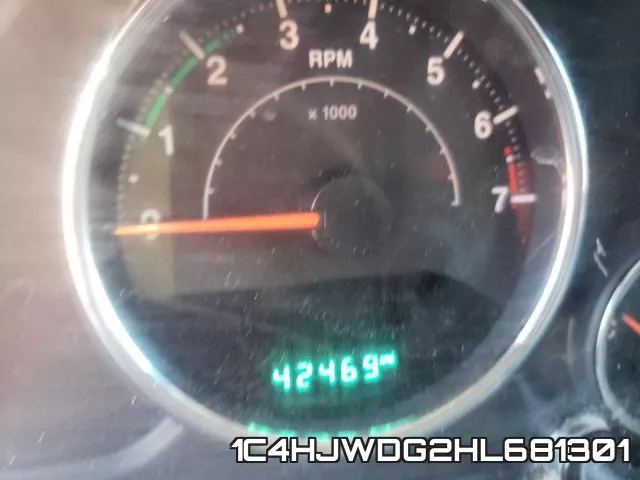1C4HJWDG2HL681301_8.webp